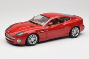 Aston Martin V12 Vanquish Rød Bburago 1:18 34063 Metal