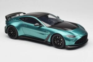 Aston Martin V12 Vantage Racing Green GT Spirit 1:18 GT922 Resin — billede 4 af 6