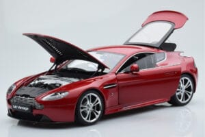 Aston Martin V12 Vantage Rød AUTOart 1:18 70208 Metal — billede 2 af 8