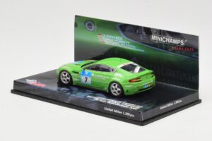 Aston Martin V8 Vantage N24 #7 U. Bez / Porritt / R. Meaden 24 Hours Nurburgring 2008 Minichamps 1:43 437081307 Metal — billede 3 af 4