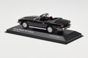Aston Martin V8 Volante Sort Minichamps 1:43 400137730 Metal — billede 3 af 4