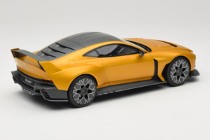 Aston Martin Valiant Auric Gold Metallic GT Spirit 1:18 GT546 Resin — billede 2 af 6