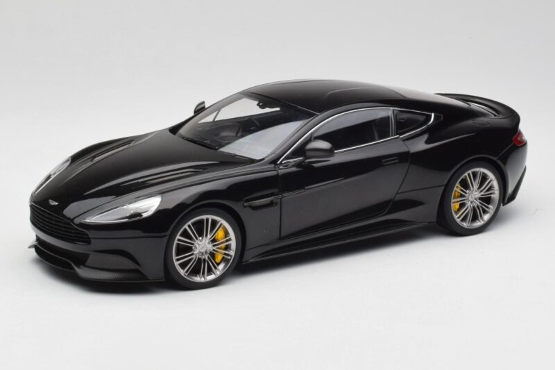 Aston Martin Vanquish Onyx Sort AUTOart 1:18 70247 Metal