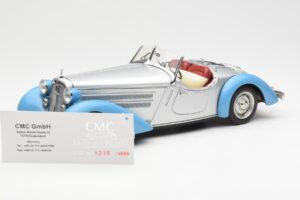 Audi 225 Front Roadster Blå Sølv CMC 1:18 M-075B Metal