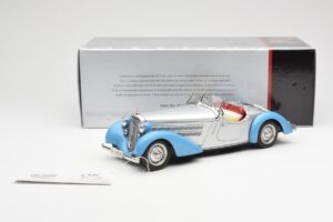 Audi 225 Front Roadster Blå Sølv CMC 1:18 M-075B Metal — billede 6 af 6