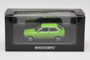 Audi 50 Lysegrøn Minichamps 1:43 940010400 Metal — billede 4 af 4