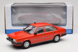 Audi 80 B2 GLS Rød MCG 1:18 MCG18526 Metal — billede 6 af 6
