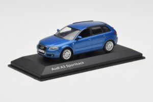 Audi A3 8P Sportback Mauritius Blue Minichamps 1:43 5010403033 Metal — billede 2 af 4