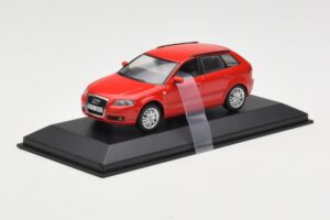Audi A3 8P Sportback Rød Minichamps 1:43 5010403023 Metal — billede 2 af 4