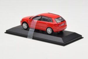 Audi A3 8P Sportback Rød Minichamps 1:43 5010403023 Metal — billede 3 af 4
