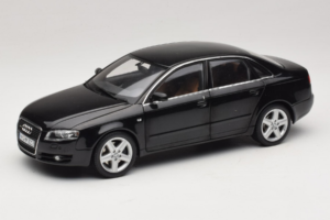 Audi A4 B6 3.2 Quattro Sort Minichamps 1:18 5010404125 Metal