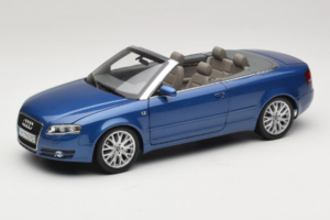 Audi A4 B6 Cabriolet Blå Norev 1:18 5010504325 Metal