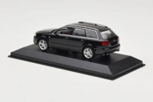 Audi A4 B7 Avant Sort Minichamps 1:43 AUDI008 Metal — billede 3 af 3