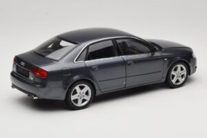 Audi A4 B7 Grå Metallic Minichamps 1:18 100014400 Metal — billede 3 af 8