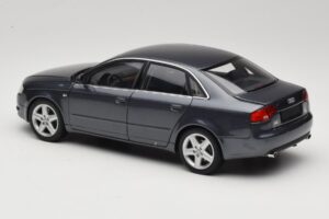 Audi A4 B7 Grå Metallic Minichamps 1:18 100014400 Metal — billede 7 af 8