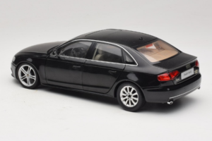 Audi A4L B8 Sort Paudi 1:18 AUDI012 Metal — billede 7 af 8