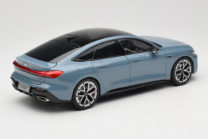 Audi A5L Sportback Gråblå OEM 1:18 ZAM60004B Metal — billede 3 af 8