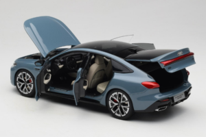 Audi A5L Sportback Gråblå OEM 1:18 ZAM60004B Metal — billede 5 af 8