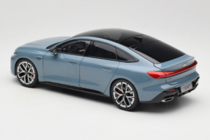 Audi A5L Sportback Gråblå OEM 1:18 ZAM60004B Metal — billede 7 af 8