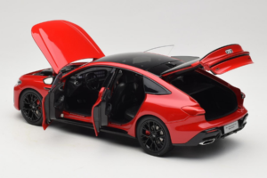 Audi A5L Sportback Rød OEM 1:18 ZAM60004A Metal — billede 5 af 8