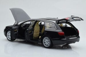 Audi A6 C6 Avant Sort Norev 1:18 188304 Metal — billede 3 af 8