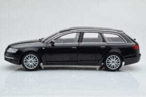 Audi A6 C6 Avant Sort Norev 1:18 188304 Metal — billede 5 af 8