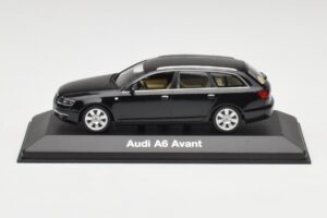 Audi A6 C6 Avant Phantom Sort Minichamps 1:43 5010406233 Metal
