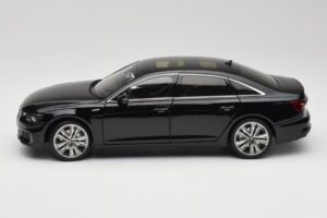 Audi A6L C8 Sort Paudi Model 1:18 42499 Metal — billede 4 af 8