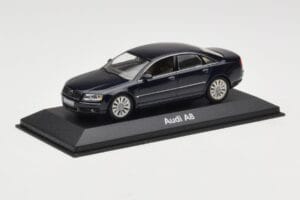 Audi A8 D3 Blue Metallic Light Interior Minichamps 1:43 20000001386003 Metal — billede 2 af 4