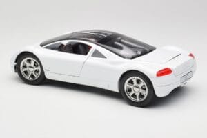Audi Avus Quattro Alpine White Revell 1:18 08913 Metal — billede 7 af 8