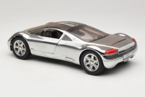 Audi Avus Quattro Chrome Silver Revell 1:18 08913-C1 Metal — billede 7 af 8