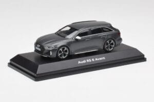 Audi RS6 C8 Avant Grå Metallic Minichamps 1:43 5012016231 Metal — billede 2 af 4