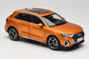 Audi Q3 F3 Orange Metallic Paudi Model 1:18 05962Q32019 Metal — billede 6 af 8