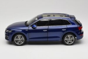 Audi Q5L FY Blå Paudi Model 1:18 33729 Metal — billede 4 af 8