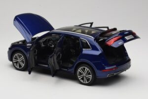 Audi Q5L FY Blå Paudi Model 1:18 33729 Metal — billede 5 af 8