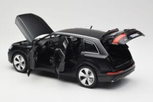 Audi Q7 4M Mat Sort Minichamps 1:18 110014001 Metal — billede 5 af 8