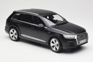 Audi Q7 4M Mat Sort Minichamps 1:18 110014001 Metal — billede 6 af 8