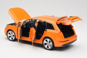 Audi Q7 4M Orange Metallic Minichamps 1:18 110014004 Metal — billede 5 af 8