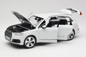 Audi Q7 4M Hvid Minichamps 1:18 110014000 Metal — billede 2 af 8