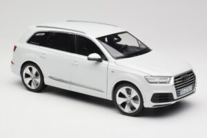 Audi Q7 4M Hvid Minichamps 1:18 110014000 Metal — billede 6 af 8