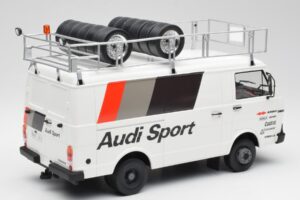 Audi Quattro A2 M. Mouton / F. Pons Tour de Corse 1983 Med VW LT35 Otto 1:18 OT418 Resin — billede 3 af 6