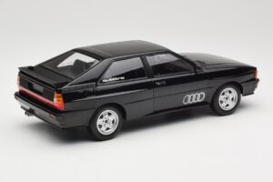 Audi Quattro Sort Metallic Minichamps 1:18 155016121 Metal — billede 2 af 6