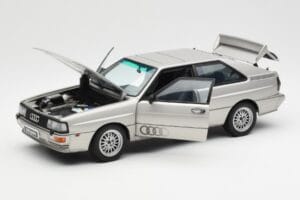 Audi Quattro LWB Sølv AUTOart 1:18 70303 Metal — billede 2 af 8