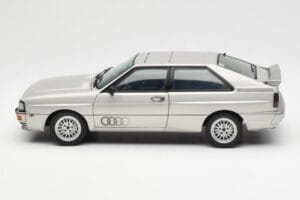 Audi Quattro LWB Sølv AUTOart 1:18 70303 Metal — billede 4 af 8