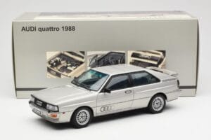 Audi Quattro LWB Sølv AUTOart 1:18 70303 Metal — billede 8 af 8