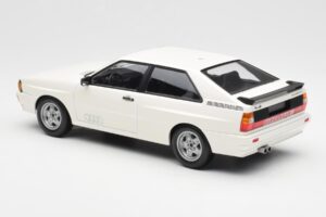 Audi Quattro Hvid Minichamps 1:18 155016120 Metal — billede 5 af 6