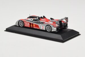 Audi R10 TDI LMP1 #3 L. Luhr / A. Premat / M. Rockenfeller 24 Hours of Le Mans 2008 Minichamps 1:43 400089903 Metal — billede 3 af 4