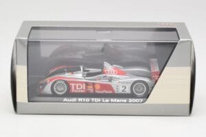 Audi R10 TDI LMP1 #2 R. Capello / T. Kristensen / A. McNish 24 Hours of Le Mans 2007 Minichamps 1:43 5020700223 Metal — billede 4 af 4