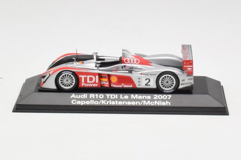 Audi R10 TDI LMP1 #2 R. Capello / T. Kristensen / A. McNish 24 Hours of Le Mans 2007 Minichamps 1:43 5020700223 Metal
