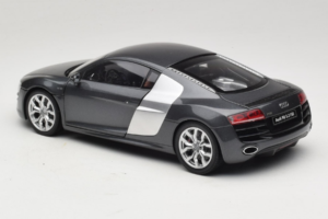 Audi R8 5.2 FSI Quattro Daytona Grey Kyosho 1:18 09216DG Metal — billede 6 af 7